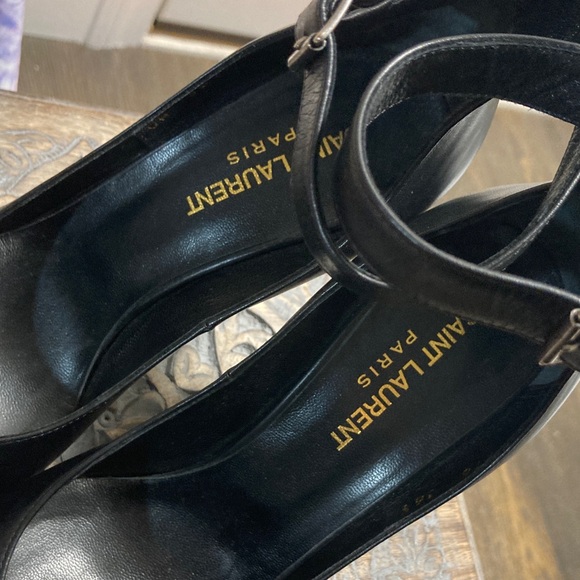 Saint Laurent Black Heeled Pumps - Picture 13 of 13